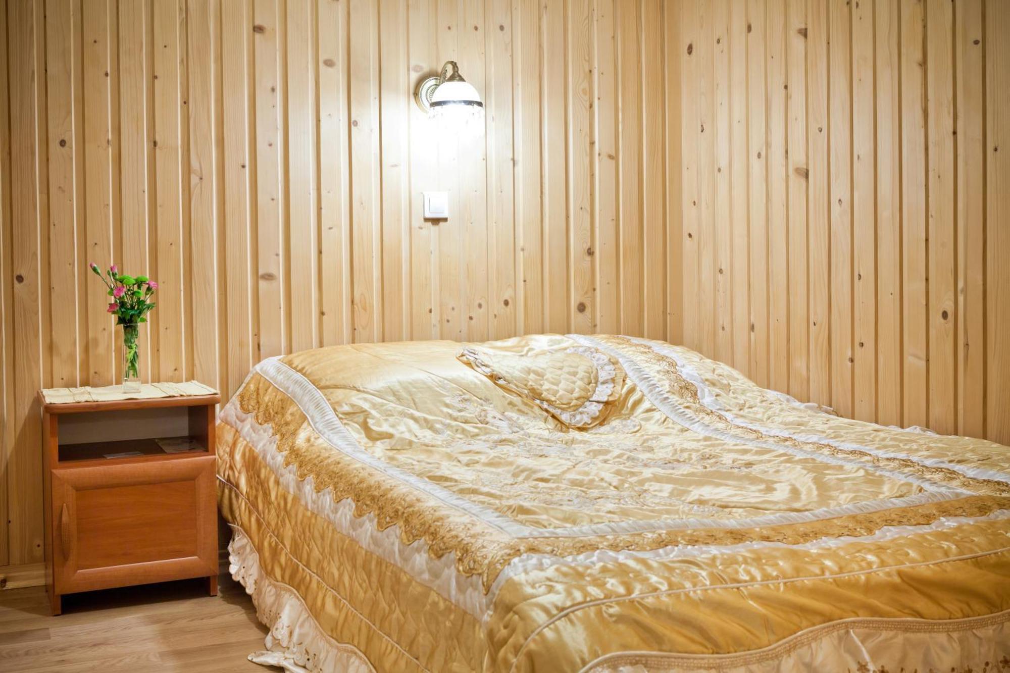 Smyrecek-Centrum Bukowiny Буковина Татранська Номер фото